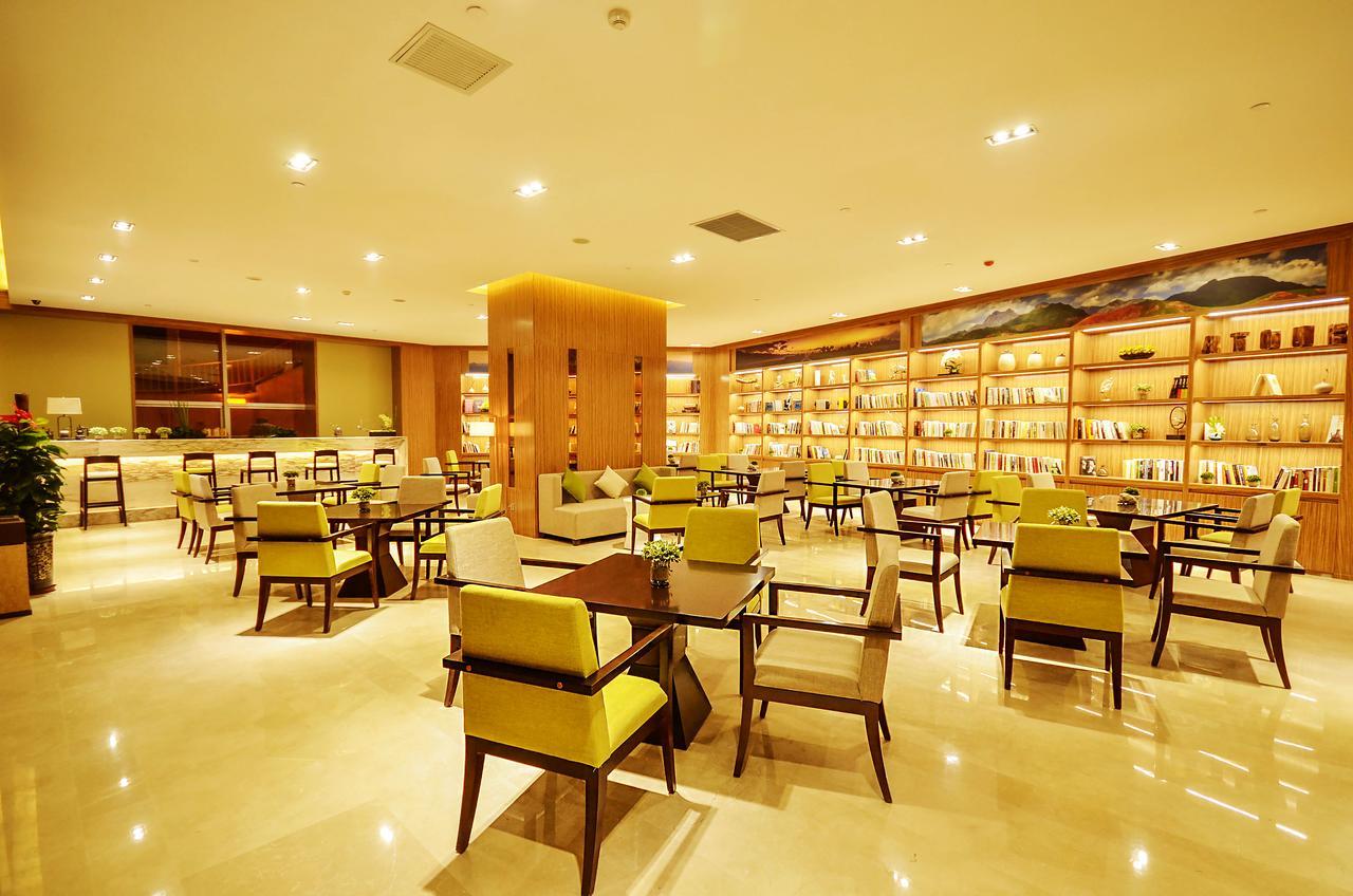 Xining Naduo Hotel Екстериор снимка